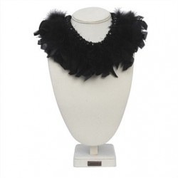 Collier chic plume GARBO Noir - The Moshi