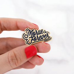 Pin's Morue Forever - Lolita Picco - Achat en ligne - Jaines