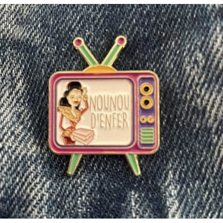 Pin's Nounou D'Enfer - Madame La Mouette - Achat en ligne - Jaines