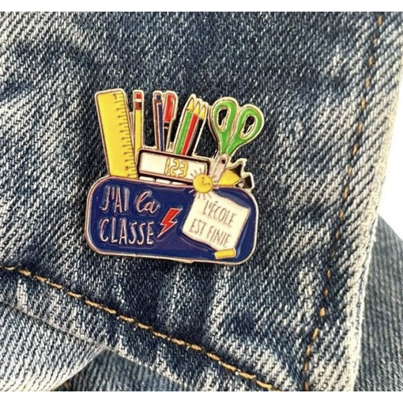 Pin's J'ai La Classe - Madame La Mouette