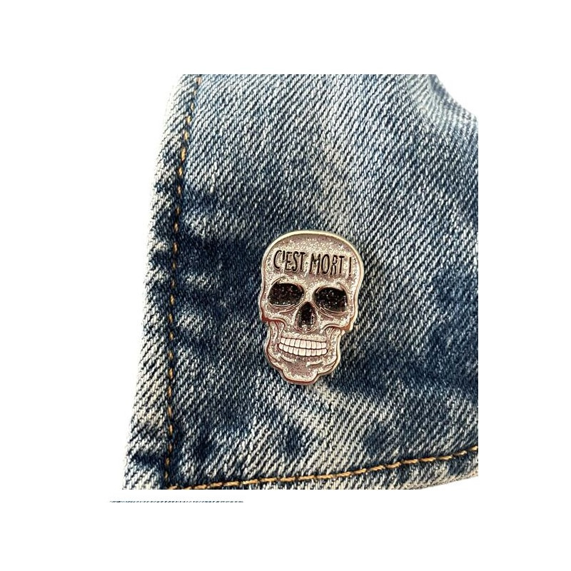 Pin's C'est mort - Madame La Mouette