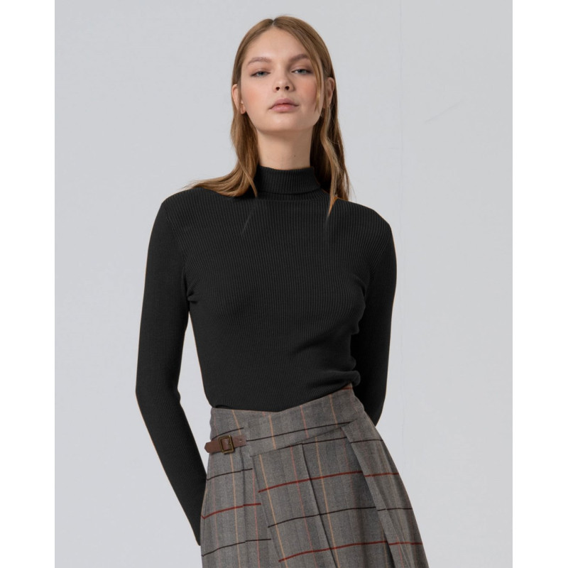Pull cotelé col montant Noir LIZA239 - Surkana