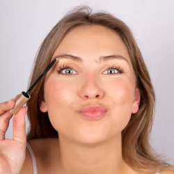 Mascara Volume Boost Naturel - Charlotte Bio