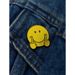 Pin's Smiley - Make Heads Turn