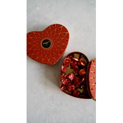 Coeur rouge chocolat au lait tendre nougat - Maxim's de Paris
