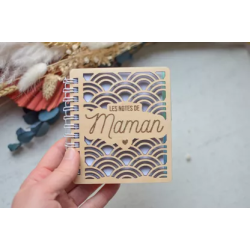 Carnet bois gravé Les notes de Maman - ATELIER PETITE CHOSE