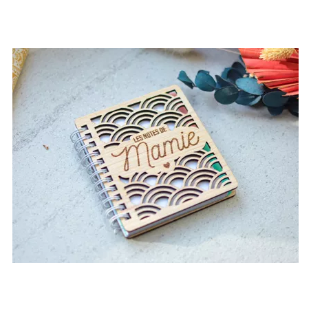 Carnet bois gravé Les notes de mamie - ATELIER PETITE CHOSE - Achat en ligne - Jaines