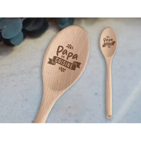 Cuillère en bois Papa en cuisine - ATELIER PETITE CHOSE - Achat en ligne - Jaines