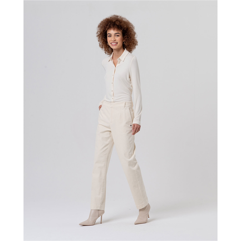 Pantalon chino en velours côtelé Écru TASS522  - Surkana - Achat en ligne - Jaines