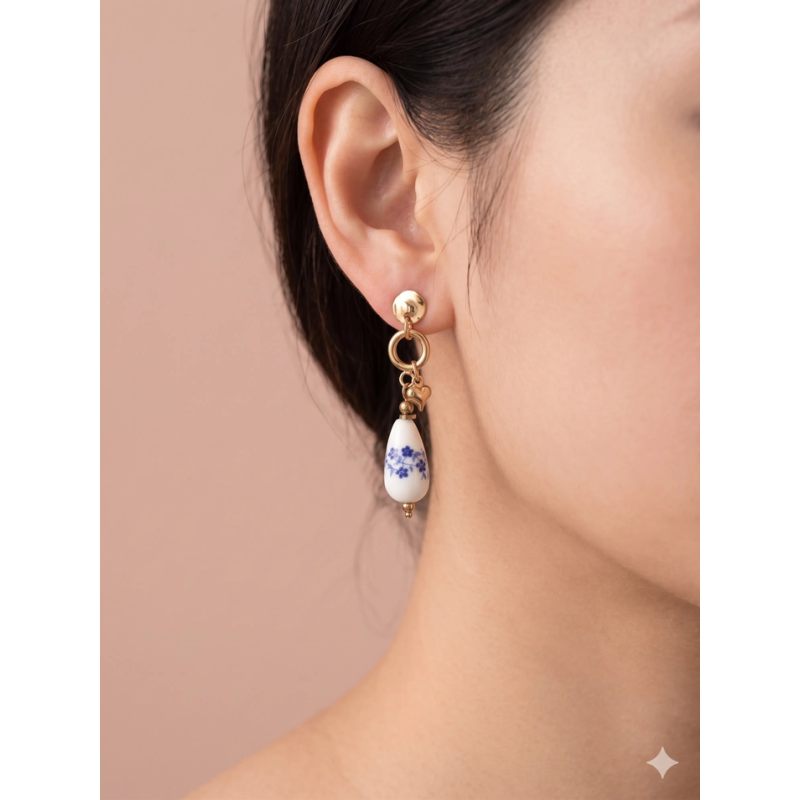 Boucles d'oreilles gouttes en porcelaine bleue - Eclat Paris - Achat en ligne - Jaines